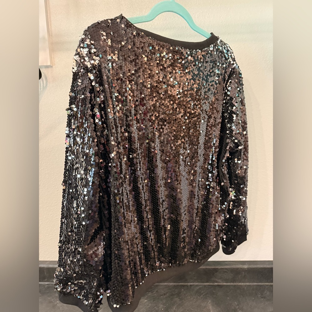 L&B sequined sweatshirt